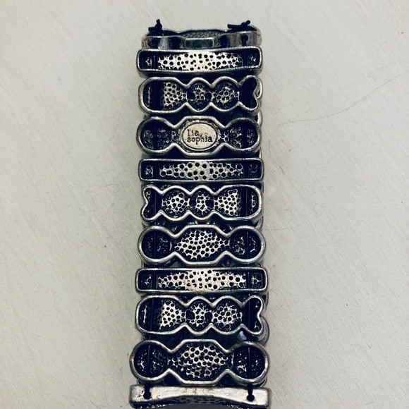 Lia Sophia Jewelry PARTY FAVOR Stretch Bracelet in Silver Size M/L - Picture 2 of 3